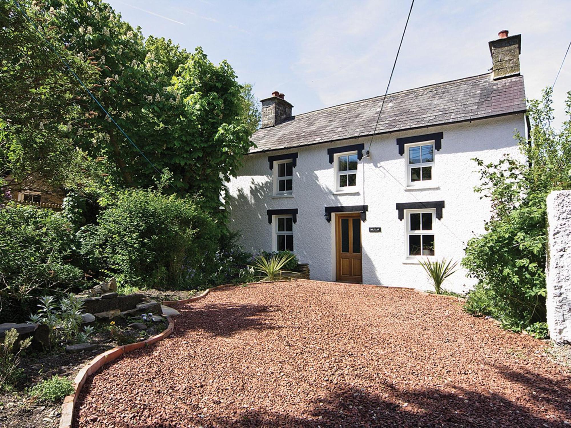 Dol Llan - Hw7569 *